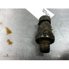 98J022 Engine Oil Pressure Sensor For 98-99 Chevrolet Malibu  3.1